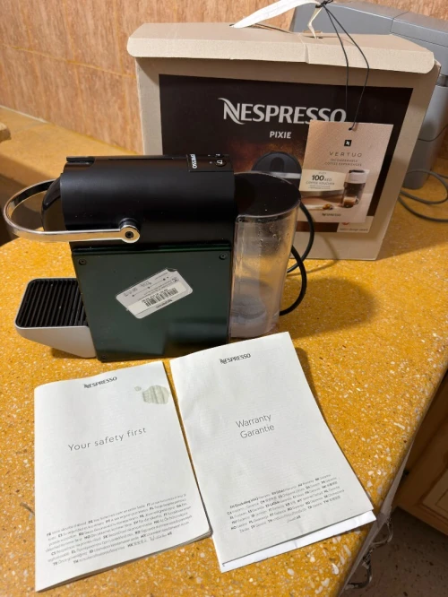 Nespresso PIXIE