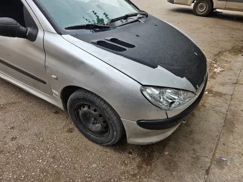 Peugeot 206 2002 La7