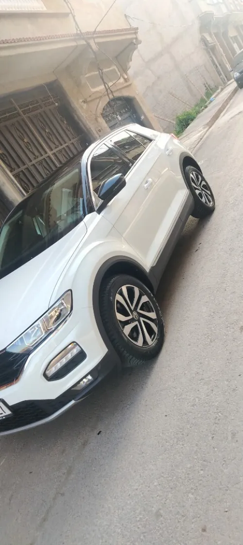 Volkswagen T-Roc 2022 Active