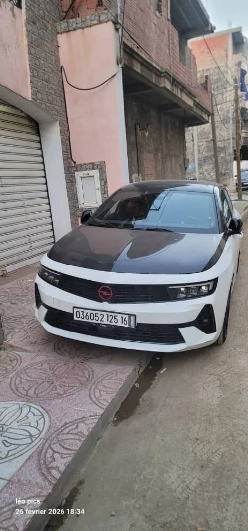 Opel Astra 2025 