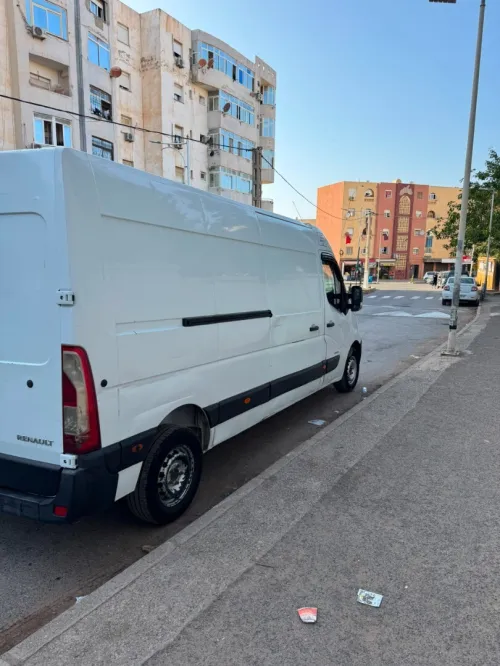 Renault Master 2012