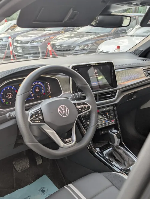 Volkswagen T-Roc 2025 R- Line Edition 