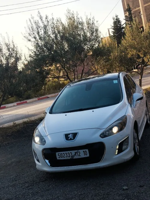 Peugeot 308 2012 allure 27