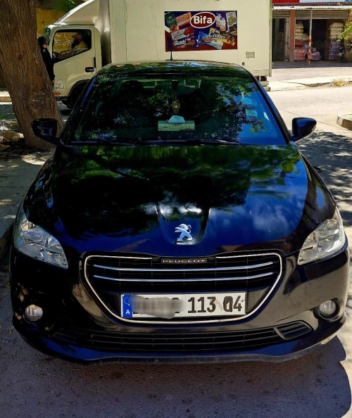 Peugeot 301 2013 Allure