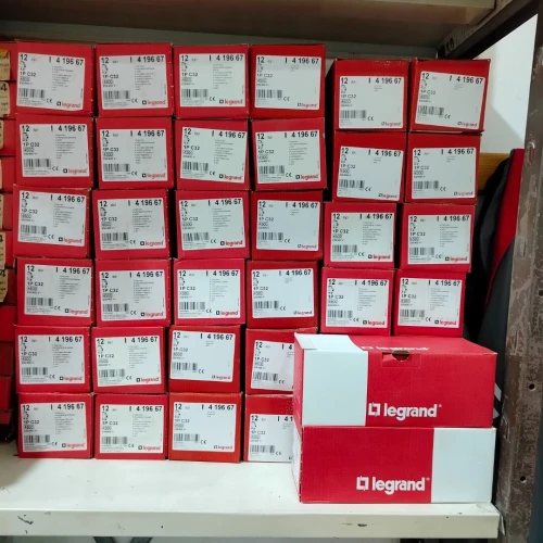 DISJONCTEUR 32A 1P LEGRAND