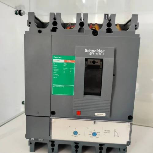 DISJONCTEUR 400A SCHNEIDER 