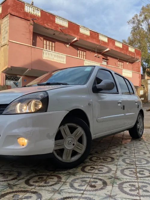 Renault Clio Campus 2012 Bye bye