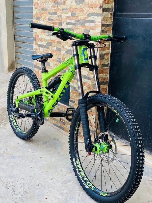 Dh scott fr 20