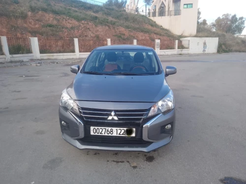 Mitsubishi اتراج 2022 