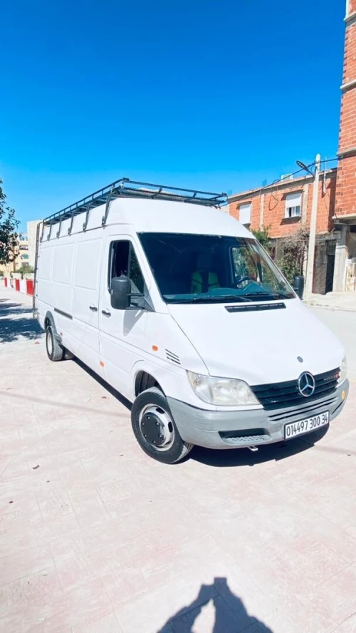 Mercedes Benz Sprinter 2000