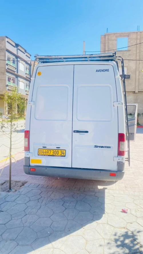 Mercedes Benz Sprinter 2000