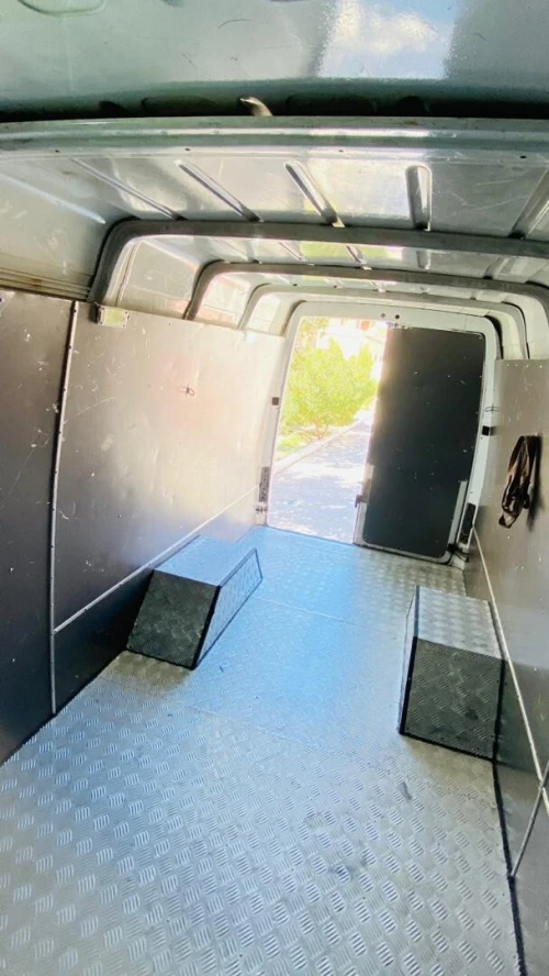 Mercedes Benz Sprinter 2000