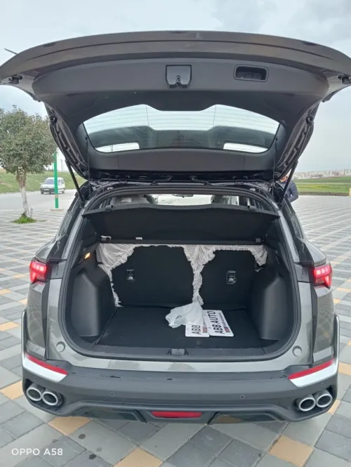 Geely Coolray 2026 