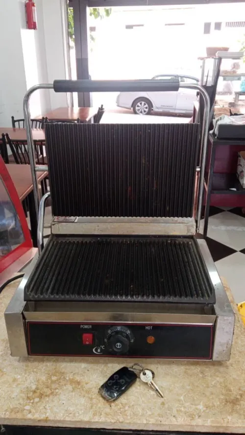 panineuse grill