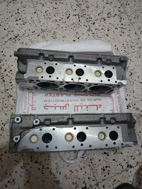 Culasse renault 25 v6