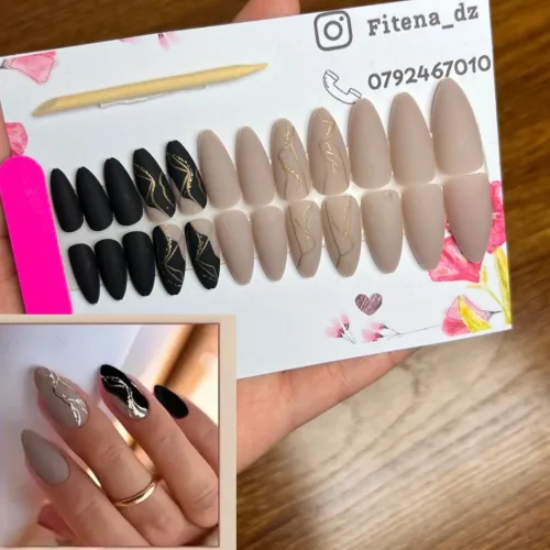 Press on nails  أضافر مؤقتة