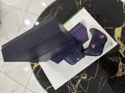 Xbox one s éditions violet