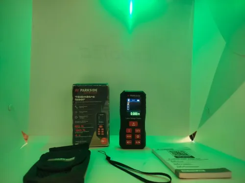 Télémètre Laser Parkside Performance avec Lumière Verte