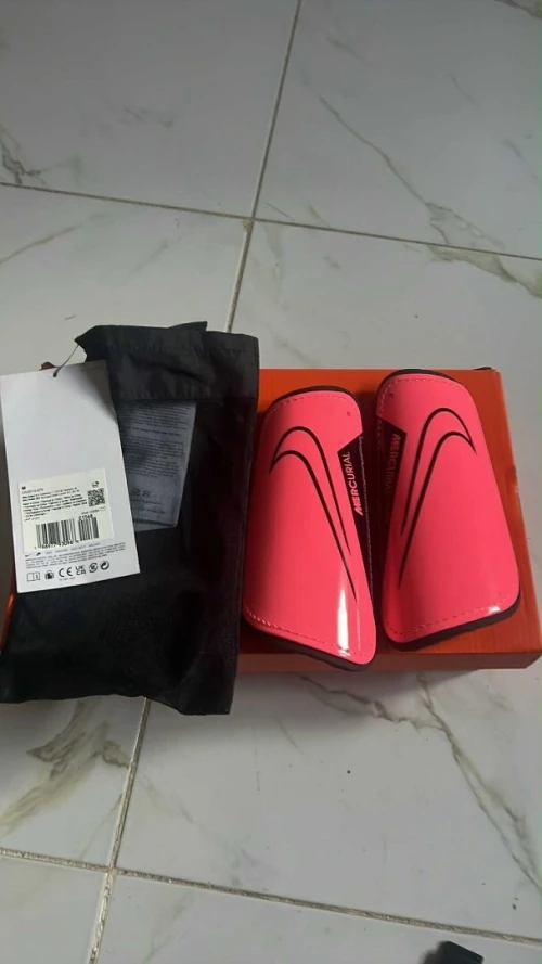 Protége tibia Nike Mercurial 100 % Original