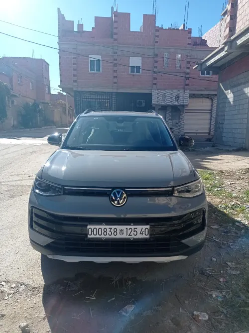 Volkswagen Tahru 2025 