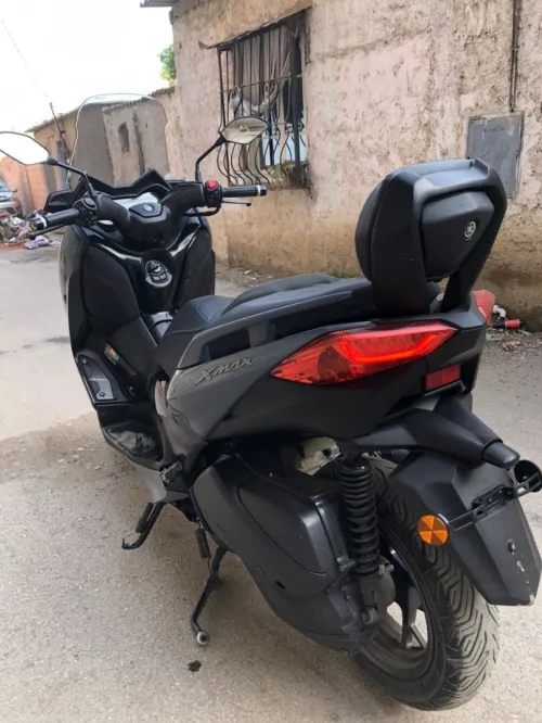 Yamaha Xmax 2022