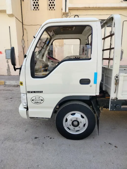 JAC 1025 2005