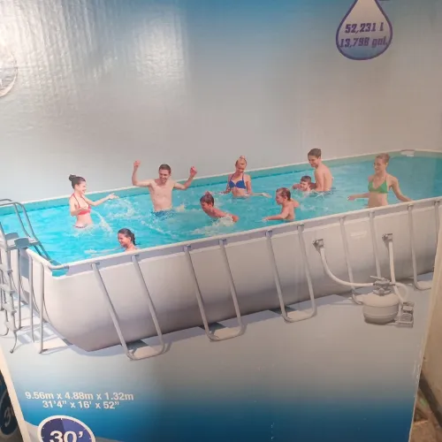 Piscine 10m sur 5m neuve
