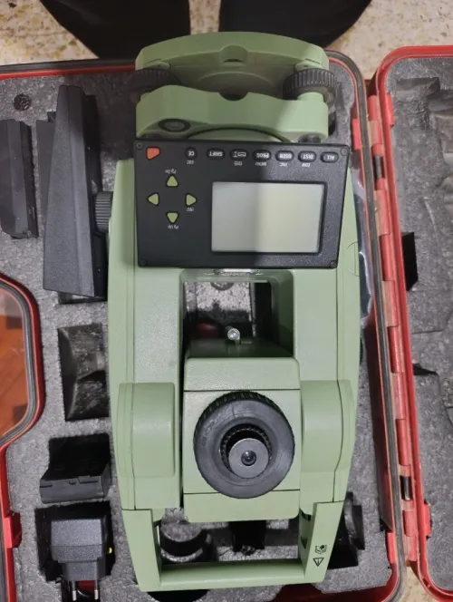 Leica