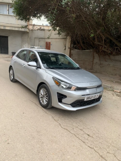Kia Rio 2023 Hatchback