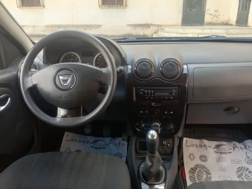 Dacia Duster 2011 Laureate