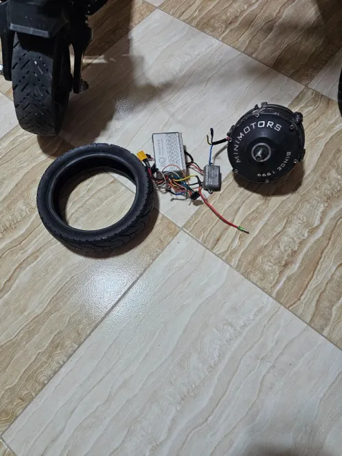 2 trottinette dualtron mini