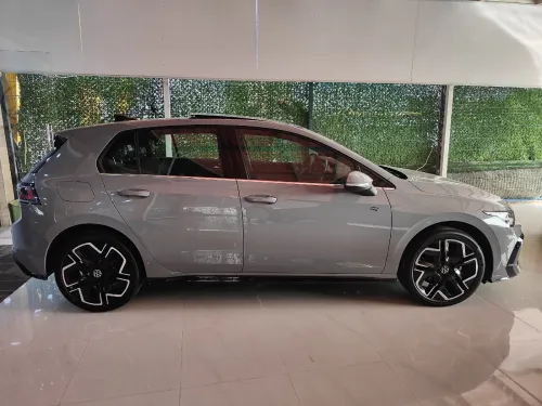Volkswagen 8.5 2026 R Line