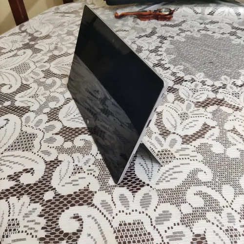 Surface Windows RT RAM 2go mémoire 32go
