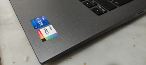 GIGABYTE U4