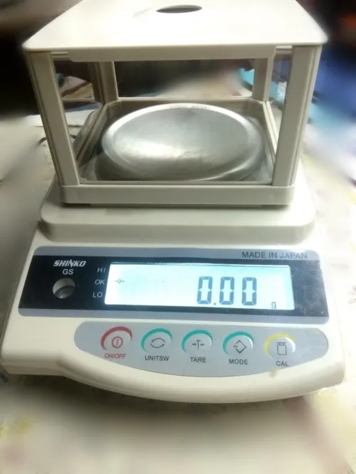 0.01g-1.2 kg ميزان ذهب japan neuf