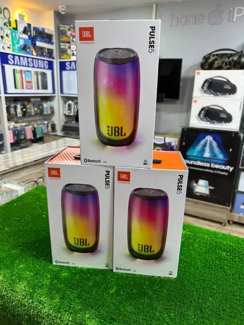 JBL boombox 3 wifi et Bluetooth neuf partybox charge 5/6 disponible