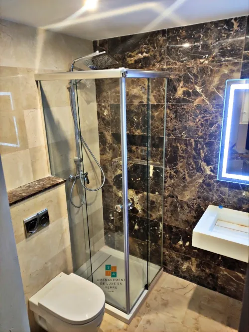 Cabinet de douche/séparation (salon, cuisine, balcon) en verre "Sila lux"