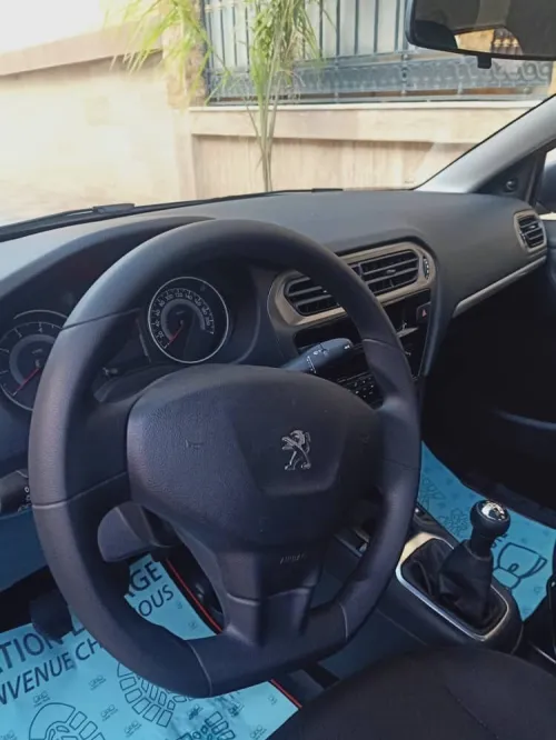 Peugeot 301 2013 Active