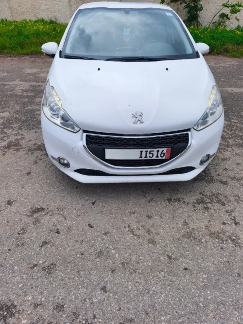 Peugeot 208 2015 Active