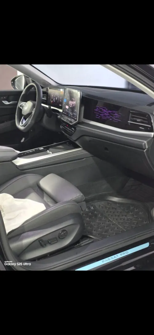 Volkswagen Passat 2025 Pro