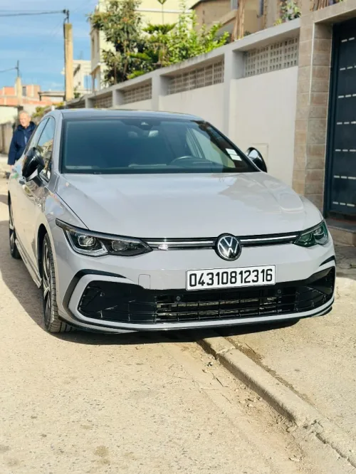 Volkswagen Golf 8 2023 R-Line