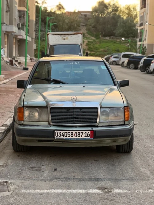 Mercedes Classe E 1987 