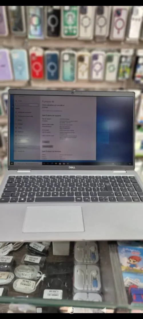 LAPTOP DELL LATITUDE 5520 I7-1185G7 32GB RAM 1024GB SSD ECRAN 15.6" FHD