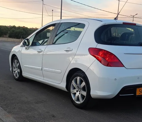 Peugeot 308 2011 