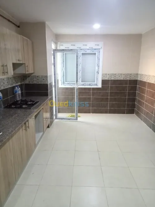 Location Appartement F3 Oran Oran