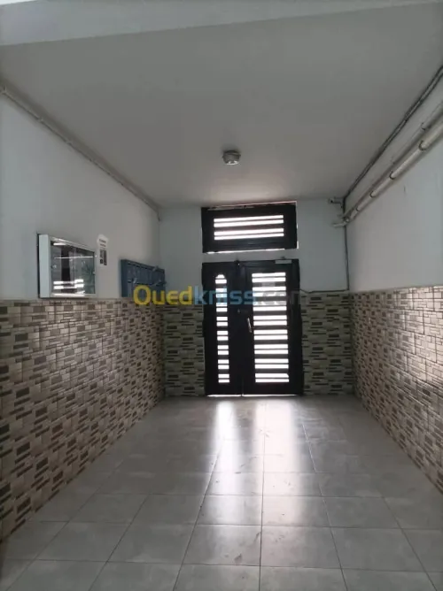 Location Appartement F3 Oran Bir el djir