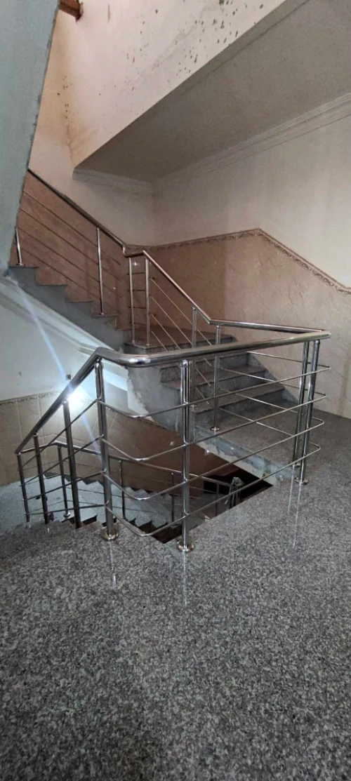 Rampe d'escalier en inox