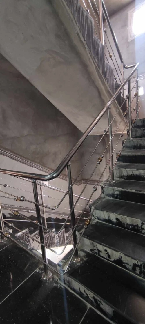 Rampe d'escalier en inox