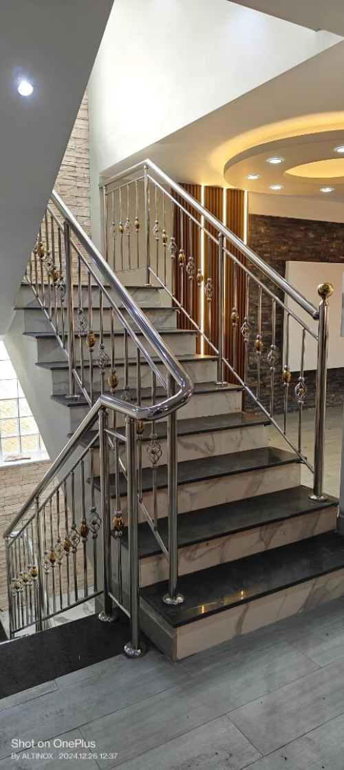 Rampe d'escalier en inox 