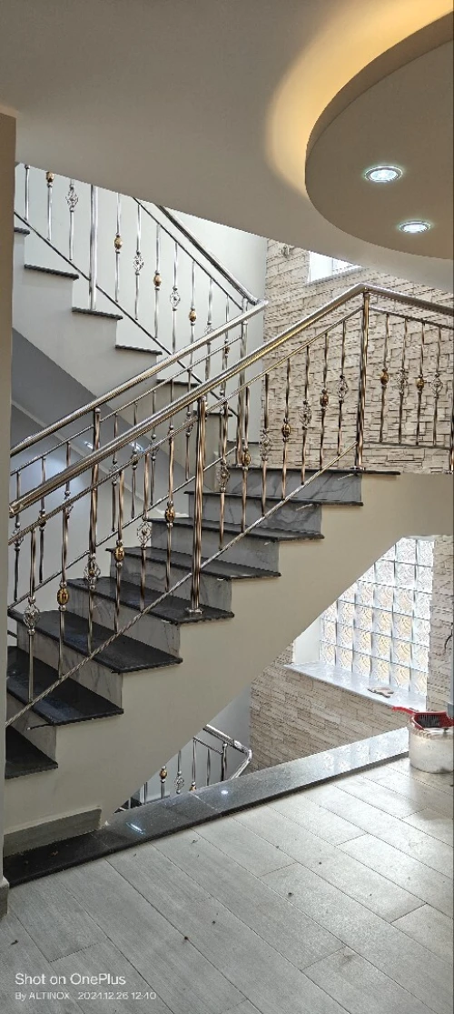 rampe d' escalier en inox